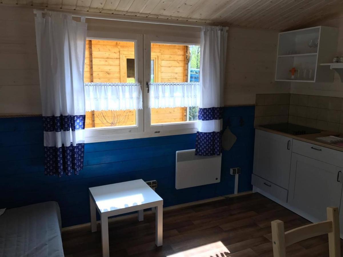 Camping Family Bronowice  المظهر الخارجي الصورة
