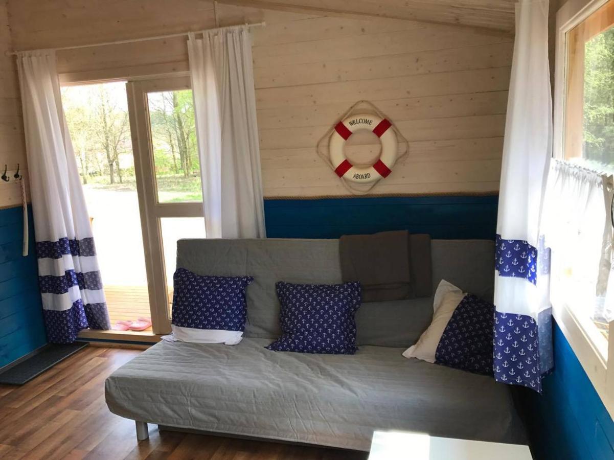 Camping Family Bronowice  المظهر الخارجي الصورة