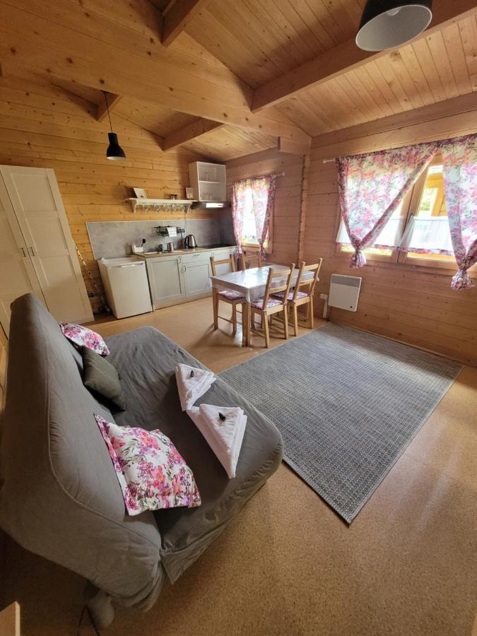 Camping Family Bronowice  المظهر الخارجي الصورة