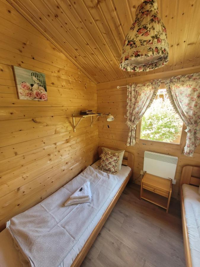 Camping Family Bronowice  المظهر الخارجي الصورة