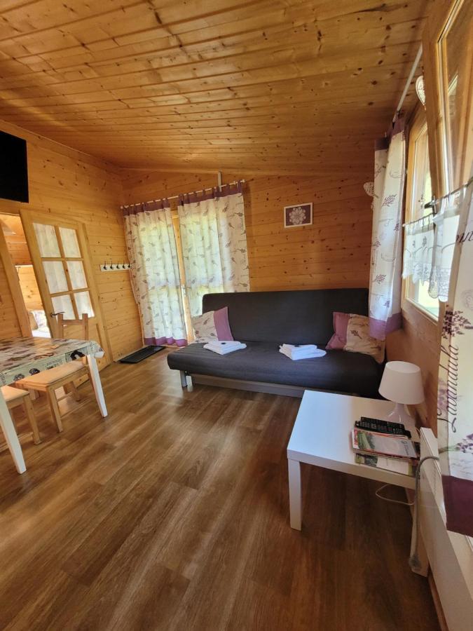Camping Family Bronowice  المظهر الخارجي الصورة